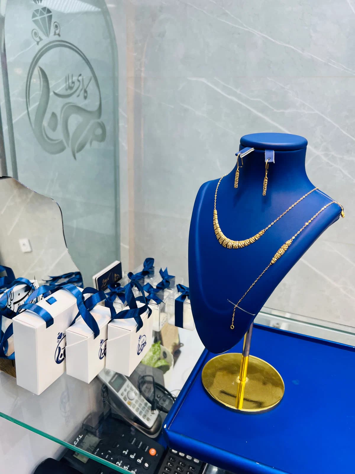 سرویس مینیمال نمادار